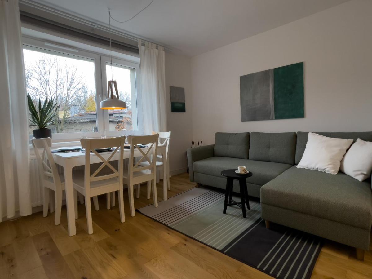 Urban Apartments Cosy No 4, Free Private Parking, Self Check-In Chorzow Luaran gambar